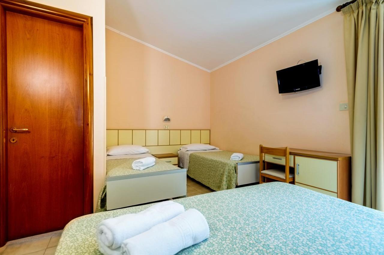 Hotel Miramare - Silvi Marina Eksteriør bilde
