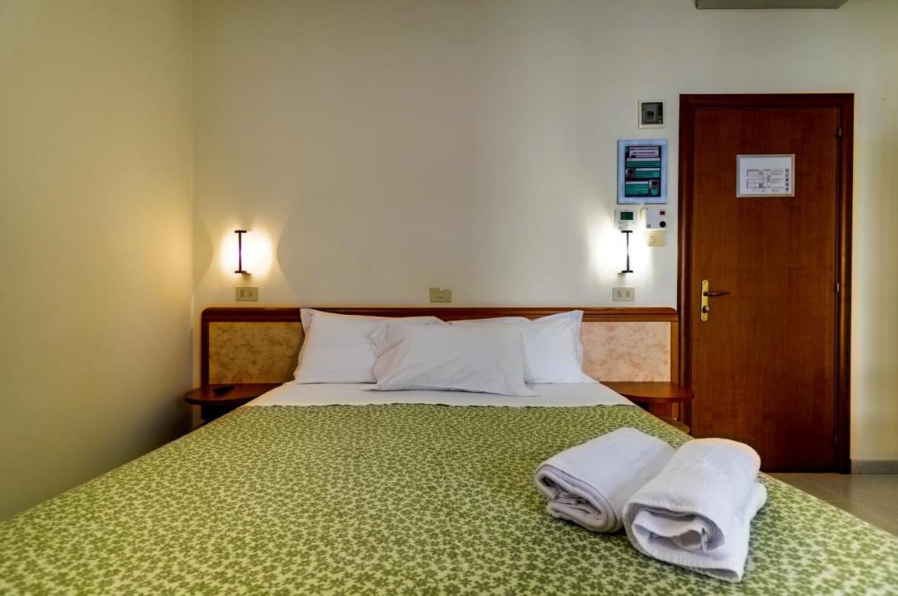 Hotel Miramare - Silvi Marina Eksteriør bilde