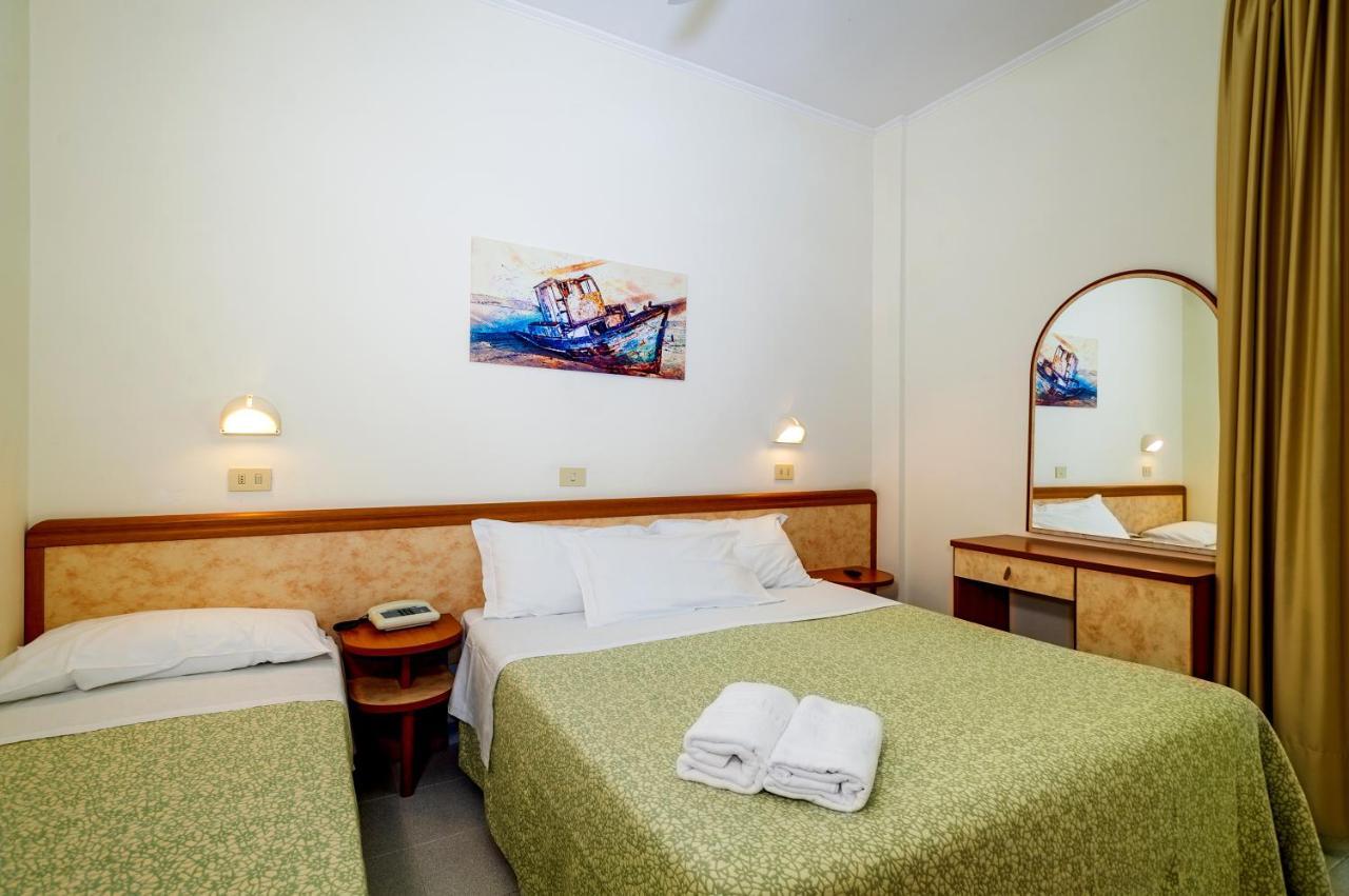 Hotel Miramare - Silvi Marina Eksteriør bilde
